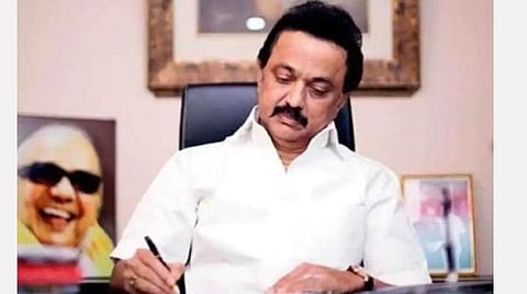 முப்படை தளபதி சென்ற ஹெலிகாப்டர் விபத்து அறிந்து அதிர்ச்சி அடைந்தேன்: முதல்வர் ஸ்டாலின்