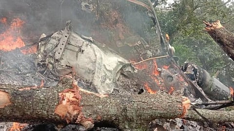 ஹெலிகாப்டர் விபத்தில் நடந்தது என்ன? - முப்படைகளின் விசாரணை தொடக்கம்