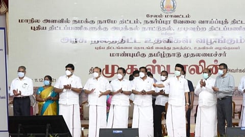 “நமக்கு நாமே திட்டம்” மற்றும் “நகர்ப்புற வேலைவாய்ப்புத் திட்டம்”: புதிய திட்டங்களை தொடங்கி வைத்த முதல்வர்