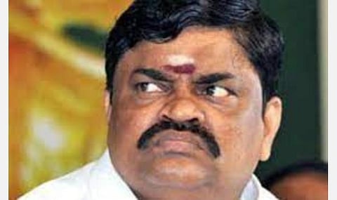 ஆவினில் வேலை வாங்கி தருவதாக பண மோசடி: ராஜேந்திர பாலாஜியின் 6 வங்கி கணக்குகளை முடக்கிய காவல்துறை