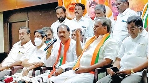 செய்தியாளர்களிடம் பேசும் பாஜக தலைவர் சாமிநாதன் | கோப்புப் படம்.
