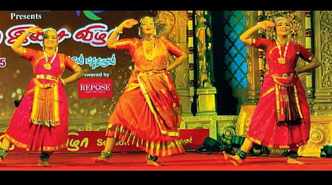 அந்த நிலவொளி இரவில்