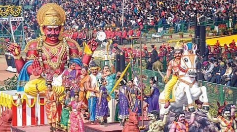 தமிழகத்தின் அலங்கார ஊர்தி சர்ச்சை: மறைக்கப்படும் சுதந்திரப் போராட்ட வரலாறு