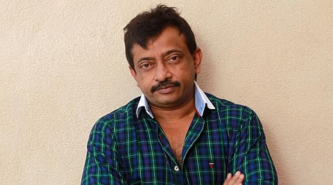 புத்திசாலிகள் காதலிக்கிறார்கள்; முட்டாள்கள் திருமணம் செய்து கொள்கிறார்கள்: ராம் கோபால் வர்மா