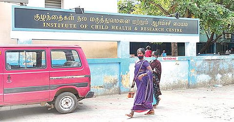 மதுரை அரசு ராஜாஜி மருத்துவமனையில் தற்போது செயல்பட்டு வரும் குழந்தைகள் சிகிச்சைப்பிரிவு. படம்: எஸ்.கிருஷ்ணமூர்த்தி