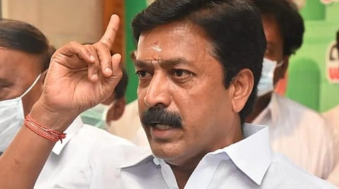 மத்தியில் திமுக சுகாதாரத்துறை இணையமைச்சராக இருந்தபோது தான் நீட் கொண்டு வரப்பட்டது: அதிமுக முன்னாள் அமைச்சர் சி.வி.சண்முகம் குற்றச்சாட்டு
