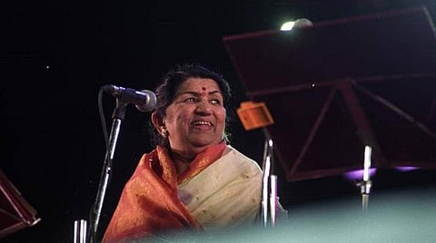 லதா மங்கேஷ்கர்: ஒரு இனிய பாடல் என்றும் முடிவதில்லை