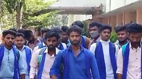 படம் உதவி: ட்விட்டர்