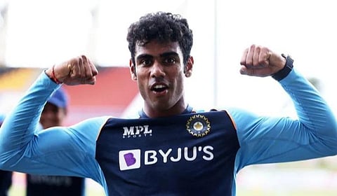மோசடி செய்தாரா சிஎஸ்கே வீரர் ராஜ்வர்தன் ஹங்கர்கேகர்? - ஐஏஎஸ் அதிகாரி கடிதத்தால் சர்ச்சை 