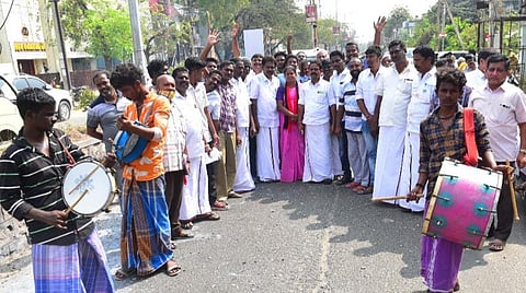 திமுகவின் வெற்றிக் கொண்டாட்டம்