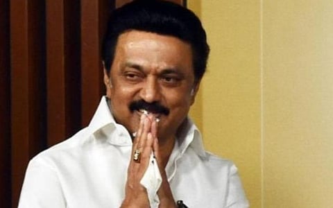 முதல்வர் ஸ்டாலினின் ‘உங்களில் ஒருவன்’ நூல் வெளியீட்டு விழா; தேசிய கட்சிகளின் தலைவர்கள் பங்கேற்பு: பாஜகவுக்கு எதிரான கட்சிகளை ஒருங்கிணைக்கும் திமுகவின் முயற்சி
