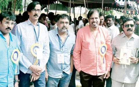 காயங்களுக்கு மருந்து போடுவதே முதல் வேலை: இயக்குநர்கள் சங்கத் தேர்தலில் வென்ற ஆர்.கே.செல்வமணி