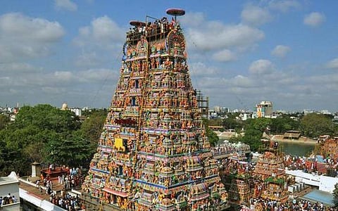 கோயில் குளத்தில் புதைக்கப்பட்ட கபாலீஸ்வரர் கோயில் மயில் சிலை: காவல்துறை விசாரணையில் தகவல்
