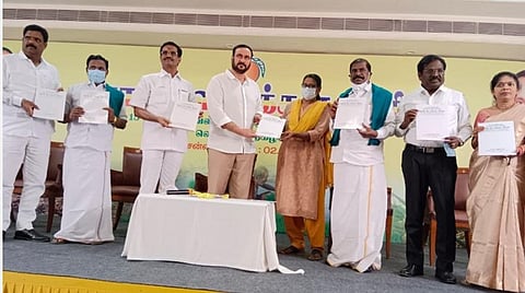 பாமக சார்பில் நிழல் வேளாண் நிதி நிலை அறிக்கை வெளியீடு.