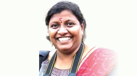 புத்தகத் திருவிழா 2022 | இப்படியும் எழுதலாம் வரலாறு! - நிவேதிதா லூயிஸ் பேட்டி