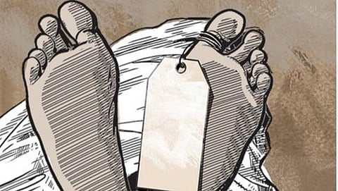 நயினார்கோவில் அருகே பெண் மர்ம மரணம்: உறவினர்கள் சாலை மறியல்