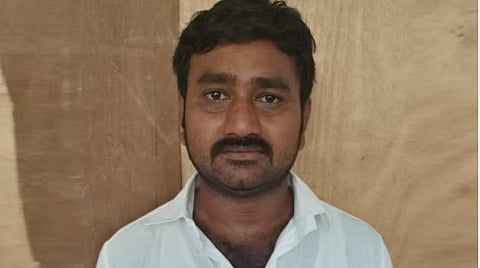 குமாரபாளையம் நகர்மன்ற தலைவராக தேர்வு செய்யப்பட்ட விஜய்கண்ணன்.