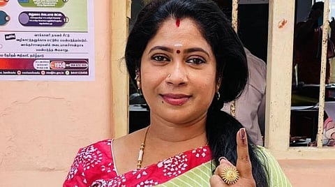 மீனா ஜெயக்குமார்