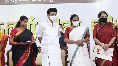 'உங்கள் பணியைப் பார்த்து தான் எனக்கு இந்த வேகம்' - ஷைலஜா டீச்சரை பாராட்டிய முதல்வர் ஸ்டாலின்