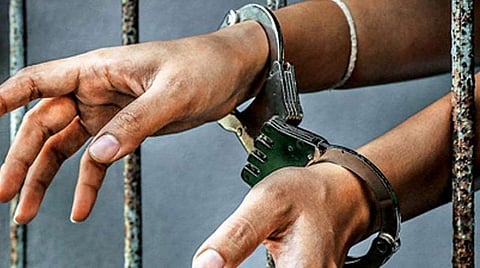 திருக்குறுங்குடியில் மனைவி கொன்று புதைப்பு: விடுமுறையில் வந்த ராணுவ வீரர் கைது