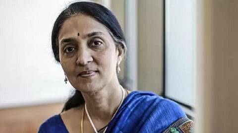 சித்ரா ராமகிருஷ்ணன்