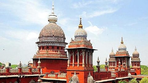 சத்தியமங்கலம் புலிகள் சரணாலயம் பகுதியில் இரவு நேர வாகன போக்குவரத்துக்கு தடை தொடர்பான வழக்கில் தீர்ப்பு தள்ளிவைப்பு
