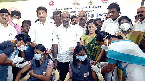 21.21 லட்சம் சிறுவர்களுக்கு தடுப்பூசி செலுத்த இலக்கு: சுகாதாரத்துறை அமைச்சர் தகவல்