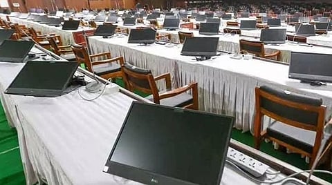 தமிழக பொது பட்ஜெட் இன்று தாக்கல்: சட்டப்பேரவையில் நிதி அமைச்சர் மின்னணு வடிவில் தாக்கல் செய்கிறார்