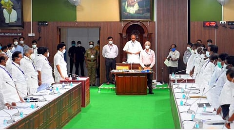 தேதி குறிப்பிடாமல் பேரவை ஒத்திவைப்பு