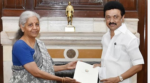 டெல்லியில் மத்திய நிதியமைச்சர் நிர்மலா சீதாராமனை தமிழக முதல்வர் மு.க.ஸ்டாலின் சந்தித்தார்
