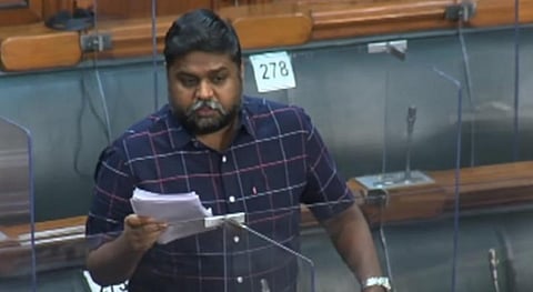 அரிய நோய்களுக்கான சிகிச்சைக்கு நிதி ஒதுக்குக: மத்திய அரசுக்கு செந்தில்குமார் எம்.பி வலியுறுத்தல்