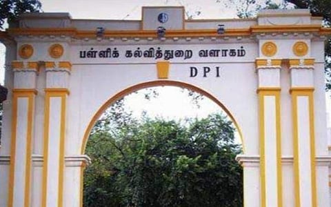 பிளஸ் 2 திருப்புதல் தேர்வு வினாத்தாள்கள் மீண்டும் கசிவு: மாற்று நடவடிக்கை எடுக்க தேர்வுத்துறை முடிவு
