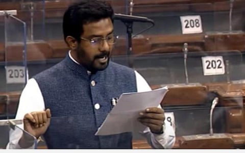 2008 மும்பை தாக்குதலுக்கு நிதி அளித்தவர்கள் யார்? - மக்களவையில் ரவீந்திரநாத் கேள்வி
