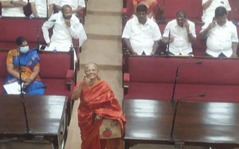 பாஜக கவுன்சிலர் உமா ஆனந்தன்