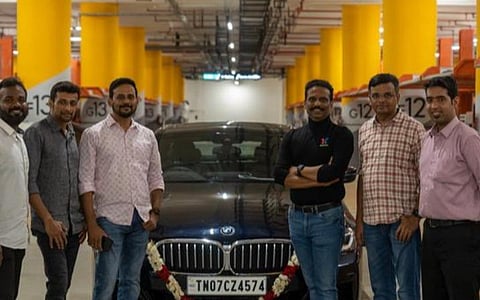 சிறப்பாக பணிபுரிந்த 5 ஊழியருக்கு ரூ.1 கோடி பிஎம்டபிள்யூ கார் பரிசு - சென்னையைச் சேர்ந்த சாப்ட்வேர் நிறுவனம் தாராளம்
