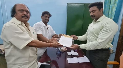 சிபிசிஐடியில் புகார் தரும் திமுக எம்எல்ஏக்கள் சம்பத், அனிபால் கென்னடி. 