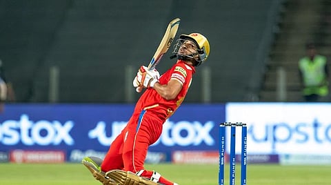 IPL 2022 | ஷிகர் தவான் விளாசல் - மும்பை அணிக்கு 199 ரன்கள் இலக்கு