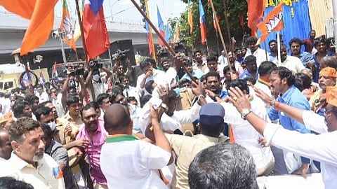 பாஜக - விசிக மோதல் விவகாரம்: 180 பேர் மீது போலீஸார் வழக்கு