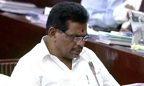 கோழி நோயை கண்டறிய தரமான ஆய்வகம்: தமிழக கால்நடை பராமரிப்புத் துறை அமைச்சர் வலியுறுத்தல்
