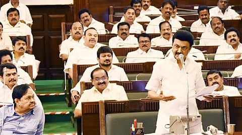 'ஆளுநர் மீது ஒரு தூசு கூட விழாதவாறு பாதுகாப்பு வழங்கியது காவல் துறை' - பேரவையில் முதல்வர் ஸ்டாலின் விளக்கம்