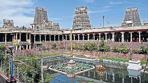 மீனாட்சியம்மன் கோயிலில் ‘செல்போன்’ தடை நீக்கம் எப்போது? - வாக்குறுதியை மறந்த திமுக அமைச்சர்கள்