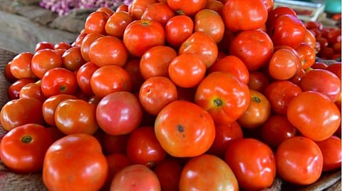 கோயம்பேட்டில் தக்காளி விலை ரூ.35 ஆக உயர்வு