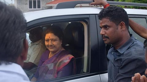 கோடநாடு கொலை, கொள்ளை வழக்கில் சசிகலா உட்பட 220 சாட்சிகளிடம் விசாரணை: நீதிமன்றத்தில் அரசு தரப்பு வழக்கறிஞர் தகவல்