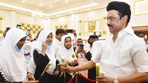 "சாதி மதத்தால் தமிழினத்தை பிளவுபடுத்தி வளர்ச்சியை தடுக்க பார்க்கிறார்கள்...நாம் பலியாகிவிடக் கூடாது" -  முதல்வர் ஸ்டாலின் பேச்சு