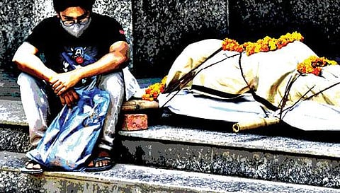 கரோனா பலி: தப்பிய கணக்கும் தரவு எழுப்பும் கேள்விகளும்