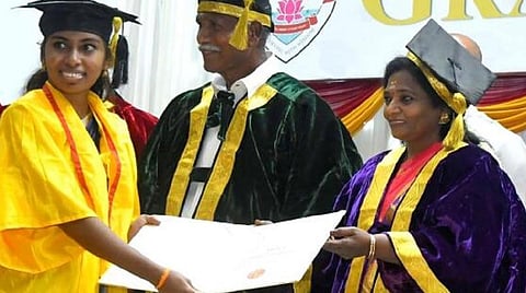"திருமண வாழ்க்கையை தள்ளிப்போடாதீர்கள்" - இளம் தலைமுறையினருக்கு ஆளுநர் தமிழிசை அறிவுரை