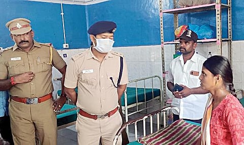 காயமடைந்த கலைவாணியிடம் நலம் விசாரித்த எஸ்.பி.  சுஜித்குமார்.