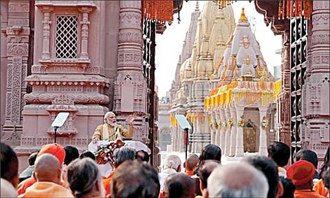 புதிய வளாகத்தை பிரதமர் திறந்தபின் காசி விஸ்வநாதர் கோயிலுக்கு பக்தர்கள் வருகை அதிகரிப்பு