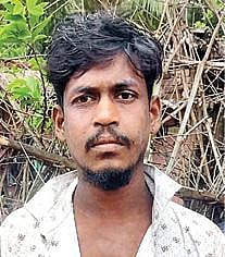 கைதான ராஜேஷ்.