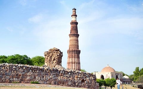 குதுப்மினார் வளாகத்தில் மீண்டும் 27 கோயில்கள்: 24-ல் விசாரணை